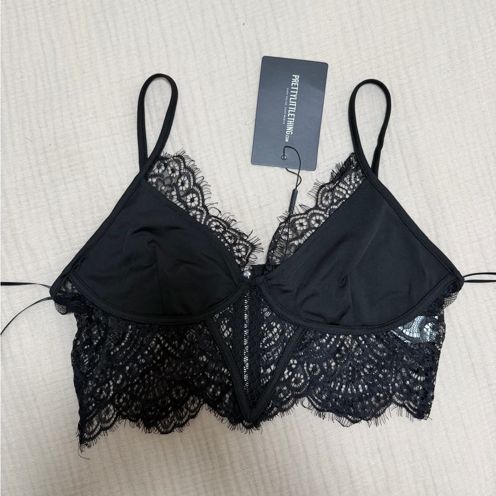 PrettyLittleThing Black Lace Bralette Top US 6/S NWT